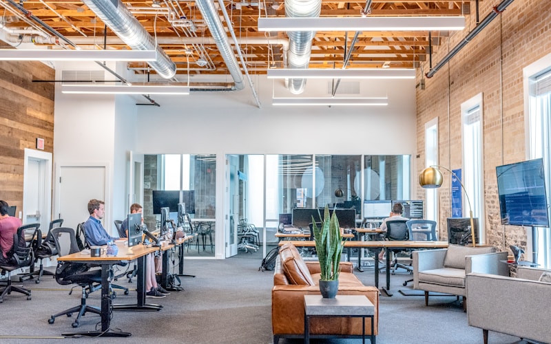 Why Most Retail Agents Can't Place a $5M Commercial Roofing Account
