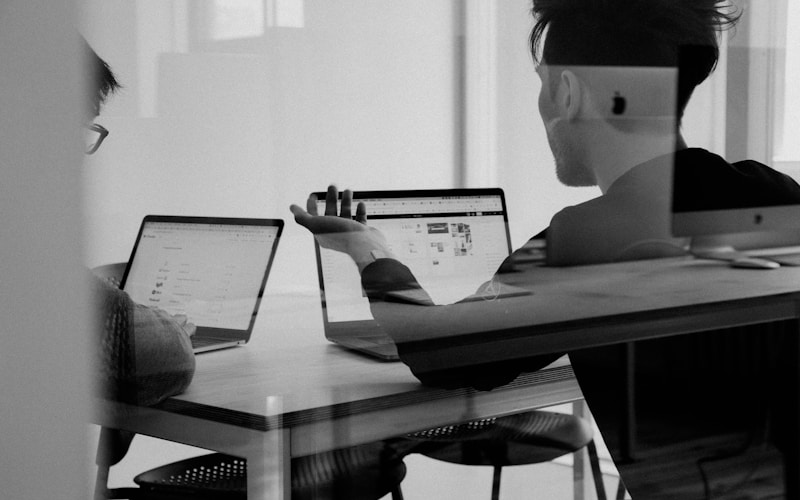 What to Bring to Your First Meeting with a Commercial Insurance Agent